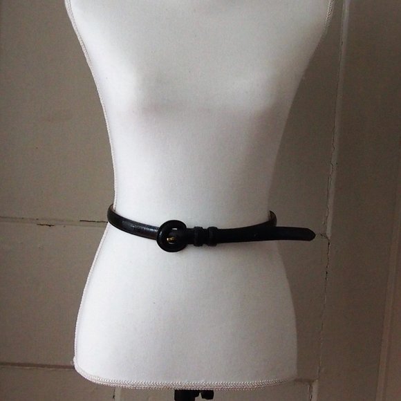Ann Taylor Accessories - Classic Ann Taylor Croc Embossed Leather Belt